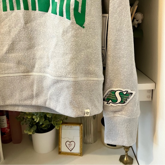 NWT Saskatchewan Roughriders Sweatshirt - Picture 2 of 5